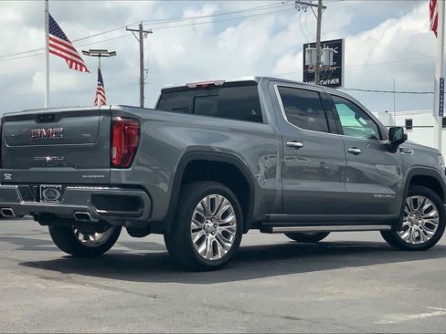 Used 2020 GMC Sierra 1500 Denali w/ Denali Ultimate Package AWD/4WD image 13