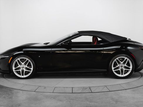 Certified 2024 Ferrari Roma Spider image 17