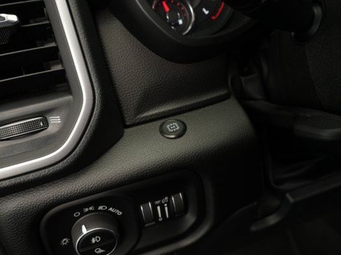 Used 2025 RAM 1500 Big Horn AWD/4WD image 49