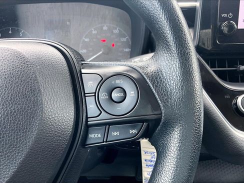 Used 2024 Toyota Corolla LE FWD image 24