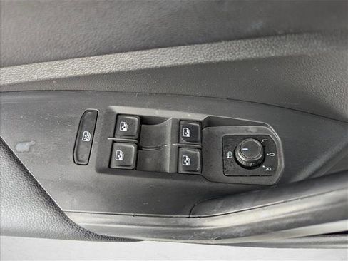 Used 2019 Volkswagen Jetta S image 10