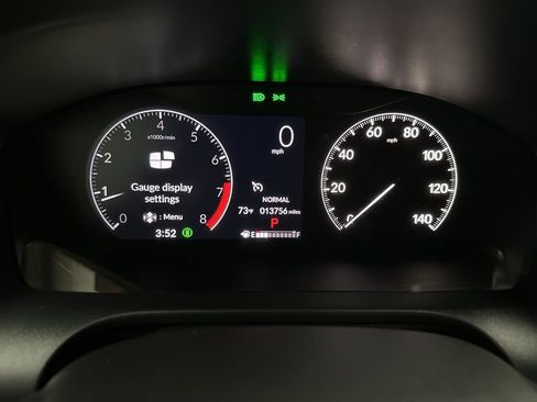 Used 2024 Honda HR-V LX image 25