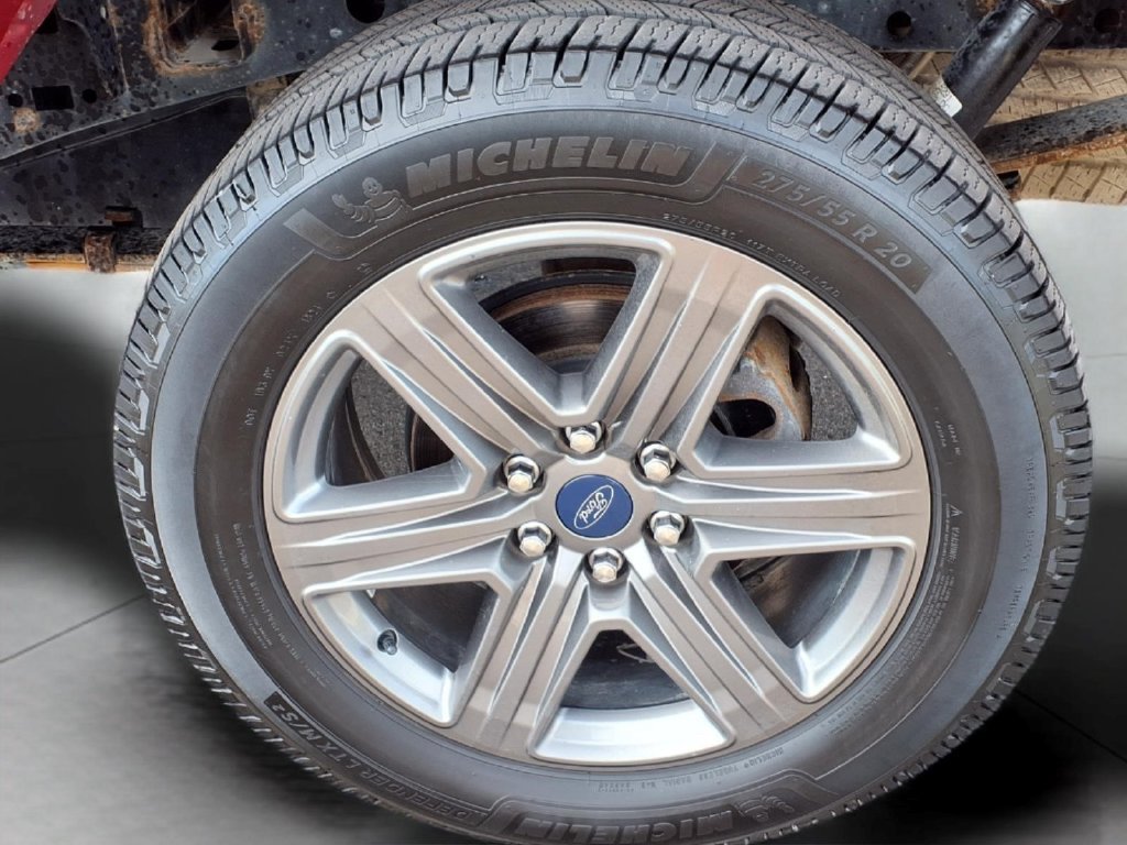 Used 2020 Ford F150 XLT w/ Equipment Group 302A Luxury AWD/4WD image 8