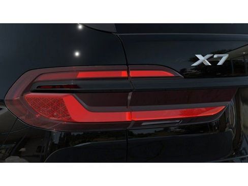 New 2027 BMW X7 xDrive40i AWD/4WD image 8