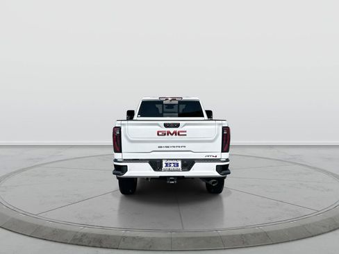 Used 2026 GMC Sierra 3500 AT4 AWD/4WD image 7
