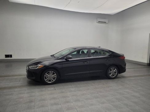 Used 2018 Hyundai Elantra SEL w/ Cargo Package image 2