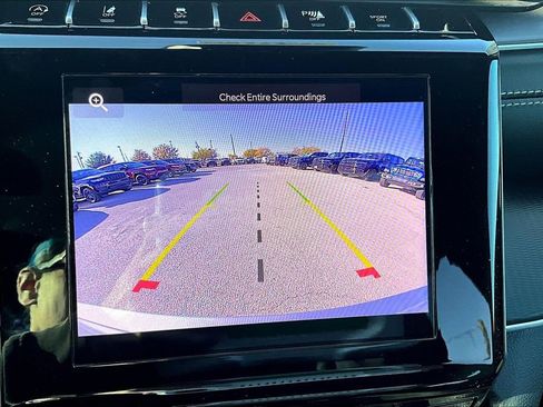 New 2025 Jeep Grand Cherokee Altitude image 24