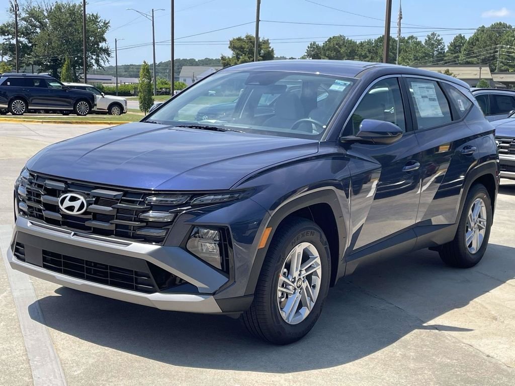 New 2026 Hyundai Tucson SE w/ Tow & Go Package FWD image 7