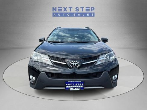 Used 2014 Toyota RAV4 XLE AWD/4WD image 2