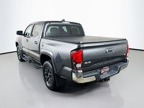 Used 2020 Toyota Tacoma SR5 image 8