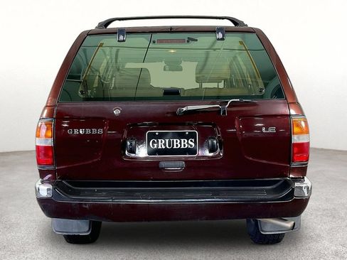 Used 1999 Nissan Pathfinder XE RWD image 5