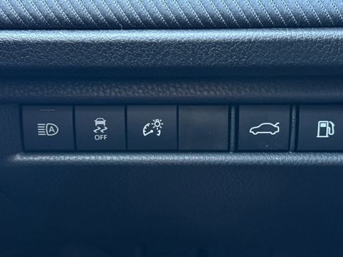 New 2026 Toyota Camry SE FWD image 28