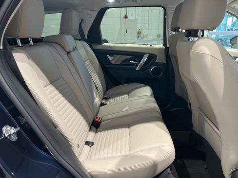 Used 2023 Land Rover Discovery Sport S image 46