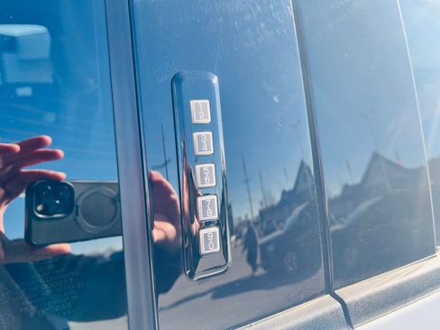 Used 2022 Ford F150 XLT w/ Equipment Group 302A High image 18