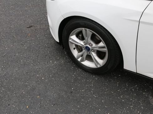 Used 2014 Ford Focus SE image 13