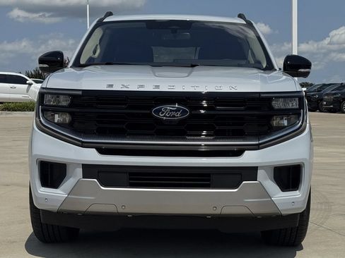 Used 2025 Ford Expedition Platinum AWD/4WD image 7