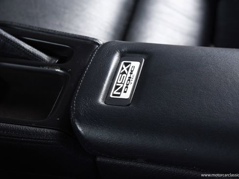 Used 1992 Acura NSX image 36