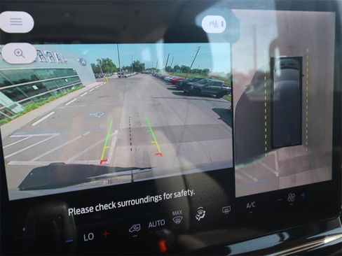 Certified 2023 Ford Transit 350 XLT image 4