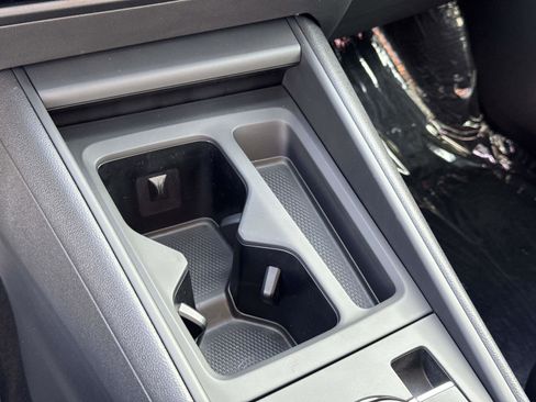 New 2026 Volkswagen Tiguan SE R-Line image 22