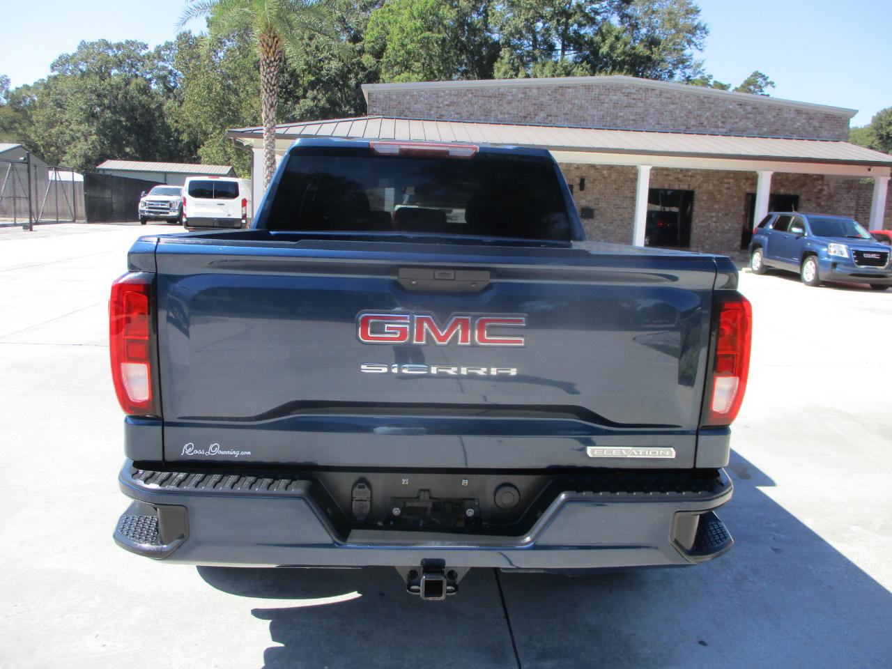 Used 2020 GMC Sierra 1500 Elevation w/ Elevation Value Package RWD image 11