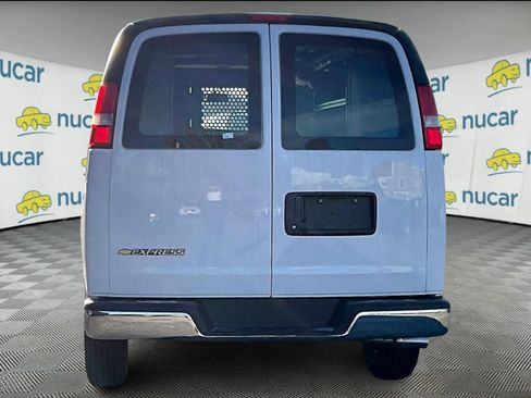 New 2025 Chevrolet Express 2500 w/ Driver Convenience Package image 6