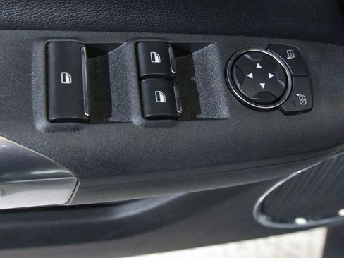 Used 2022 Ford Mustang Premium image 16