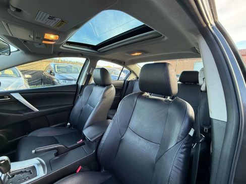 Used 2010 MAZDA MAZDA3 s Grand Touring image 23