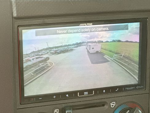 New 2024 Chevrolet Low Cab Forward image 4