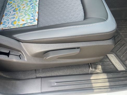 Used 2022 Chevrolet Colorado Z71 image 33