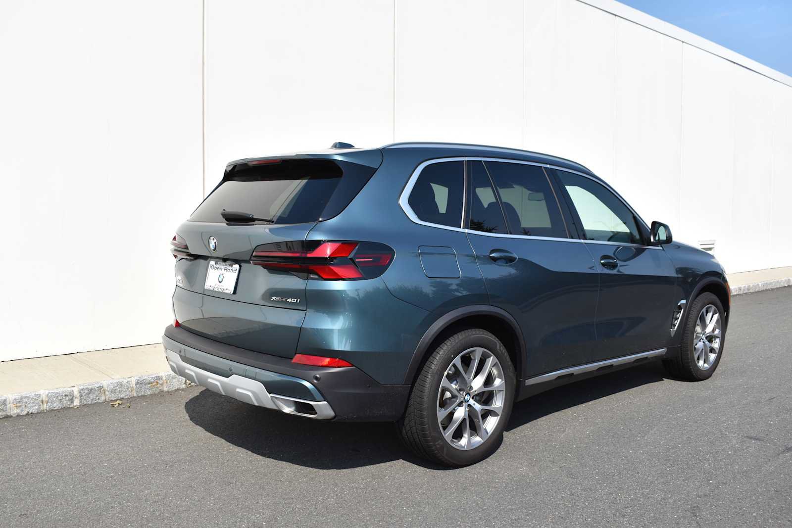 Used 2026 BMW X5 xDrive40i AWD/4WD image 5