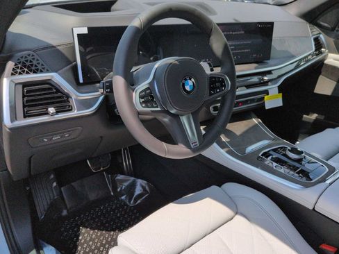 New 2026 BMW X5 xDrive40i w/ Executive Package AWD/4WD image 10