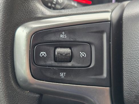 Used 2020 Chevrolet Silverado 1500 LT RWD image 27