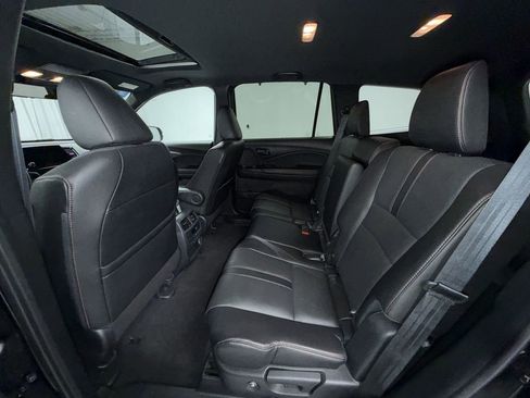 Used 2022 Honda Pilot TrailSport image 12