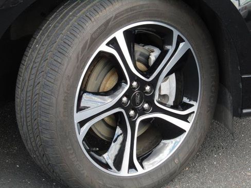 Used 2023 Ford Edge ST AWD/4WD image 6