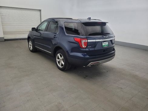 Used 2016 Ford Explorer XLT w/ Equipment Group 202A AWD/4WD image 5