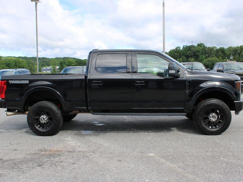 Used 2022 Ford F250 Lariat w/ Tremor Off-Road Package AWD/4WD image 5