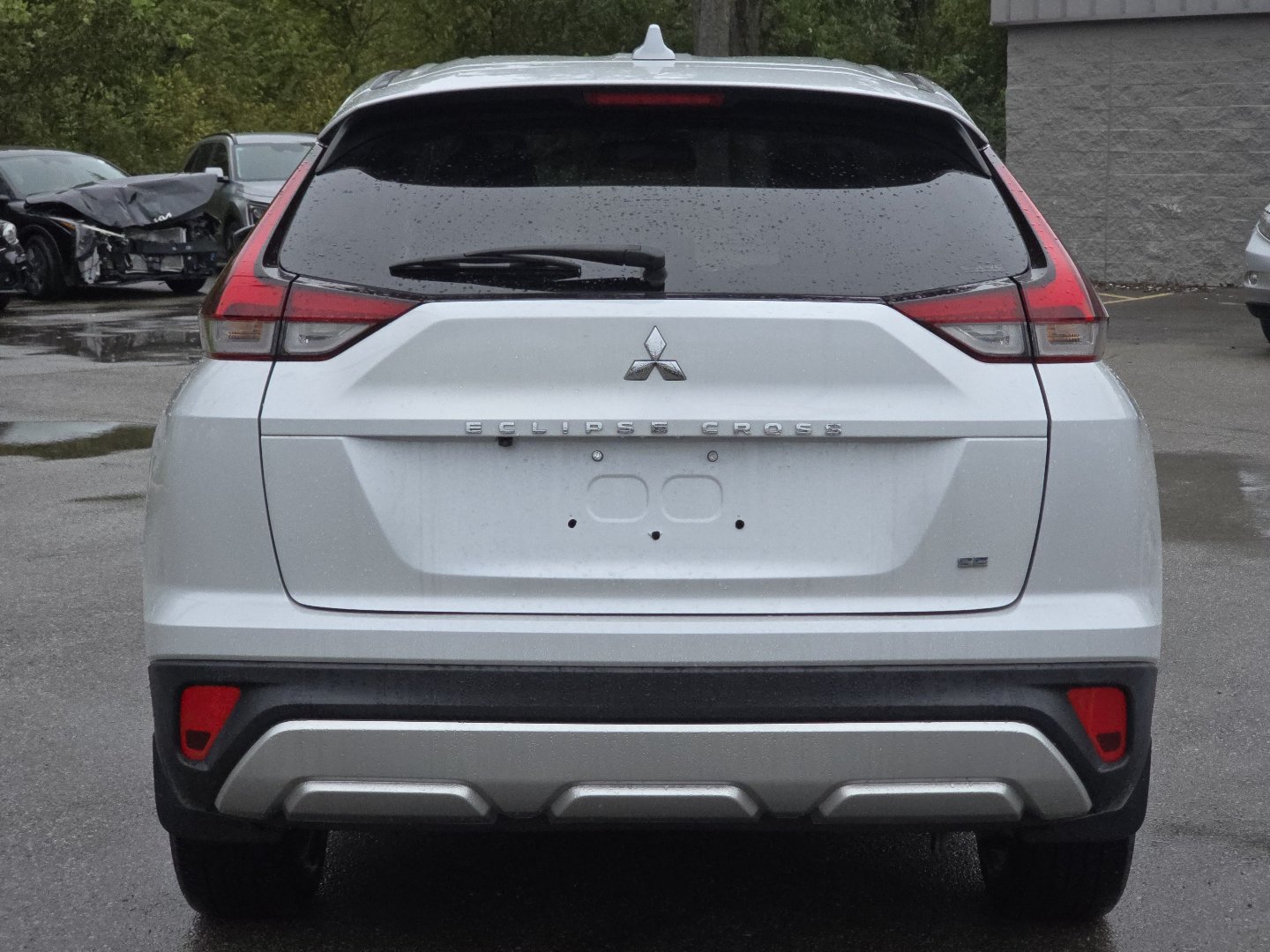 Used 2023 Mitsubishi Eclipse Cross SE AWD/4WD image 13