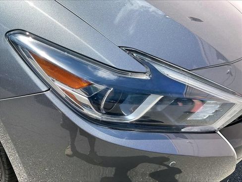 Used 2018 Nissan Maxima 3.5 SL FWD image 10