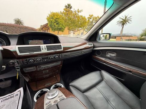 Used 2006 BMW 750i RWD image 68