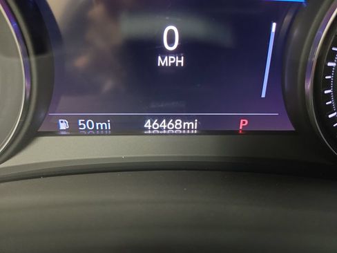 Used 2023 Cadillac XT4 Premium Luxury w/ Technology Package AWD/4WD image 25
