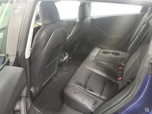 Used 2022 Tesla Model 3 Performance image 9