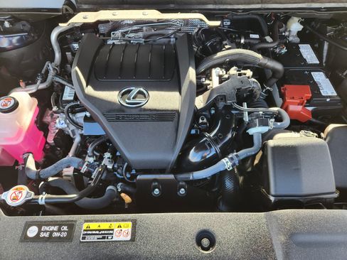 Used 2025 Lexus RX 350 FWD image 39