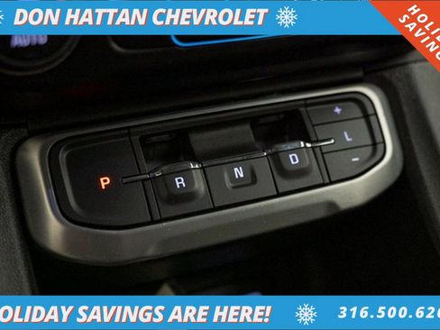 Used 2023 GMC Acadia SLE w/ Driver Convenience Package image 11