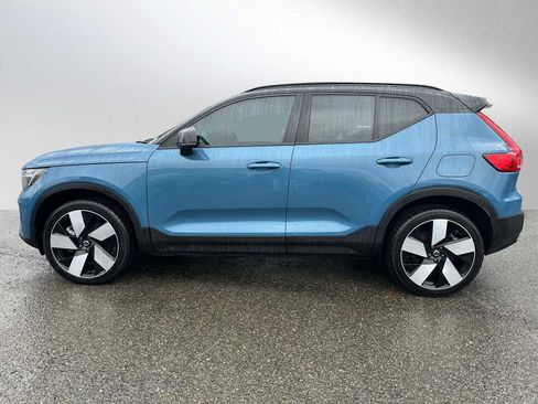 Certified 2023 Volvo XC40 Recharge Ultimate w/ Protection Package Premier image 6