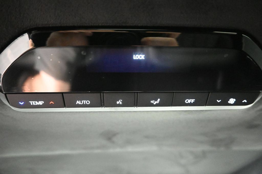 Used 2027 Kia Telluride X-Line SX Prestige AWD/4WD image 34