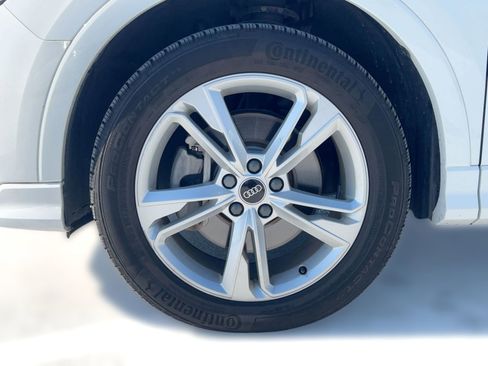 Certified 2022 Audi Q3 2.0T Premium w/ Convenience Package image 12