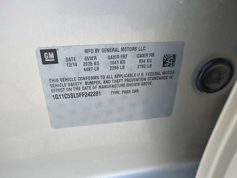 Used 2015 Chevrolet Malibu LT w/ Power Convenience Package image 31