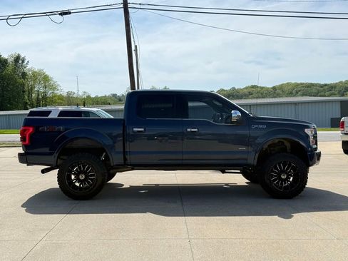 Used 2016 Ford F150 Platinum w/ Equipment Group 701A Luxury AWD/4WD image 18