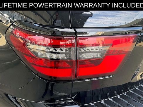 Used 2021 Nissan Armada SL w/ Midnight Edition Package image 39