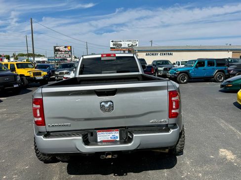 Used 2022 RAM 3500 Tradesman AWD/4WD image 4